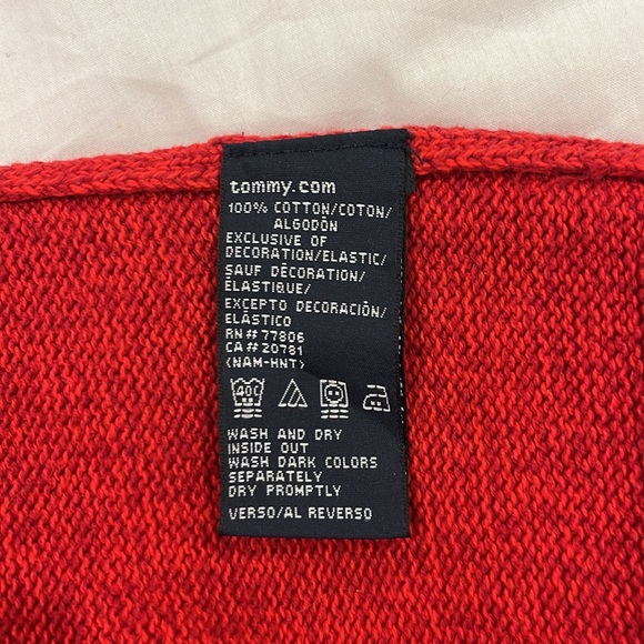 Men’s Tommy Hilfiger Classic Flag Logo navy/red double banded crewneck Sweater. - Picture 5 of 5